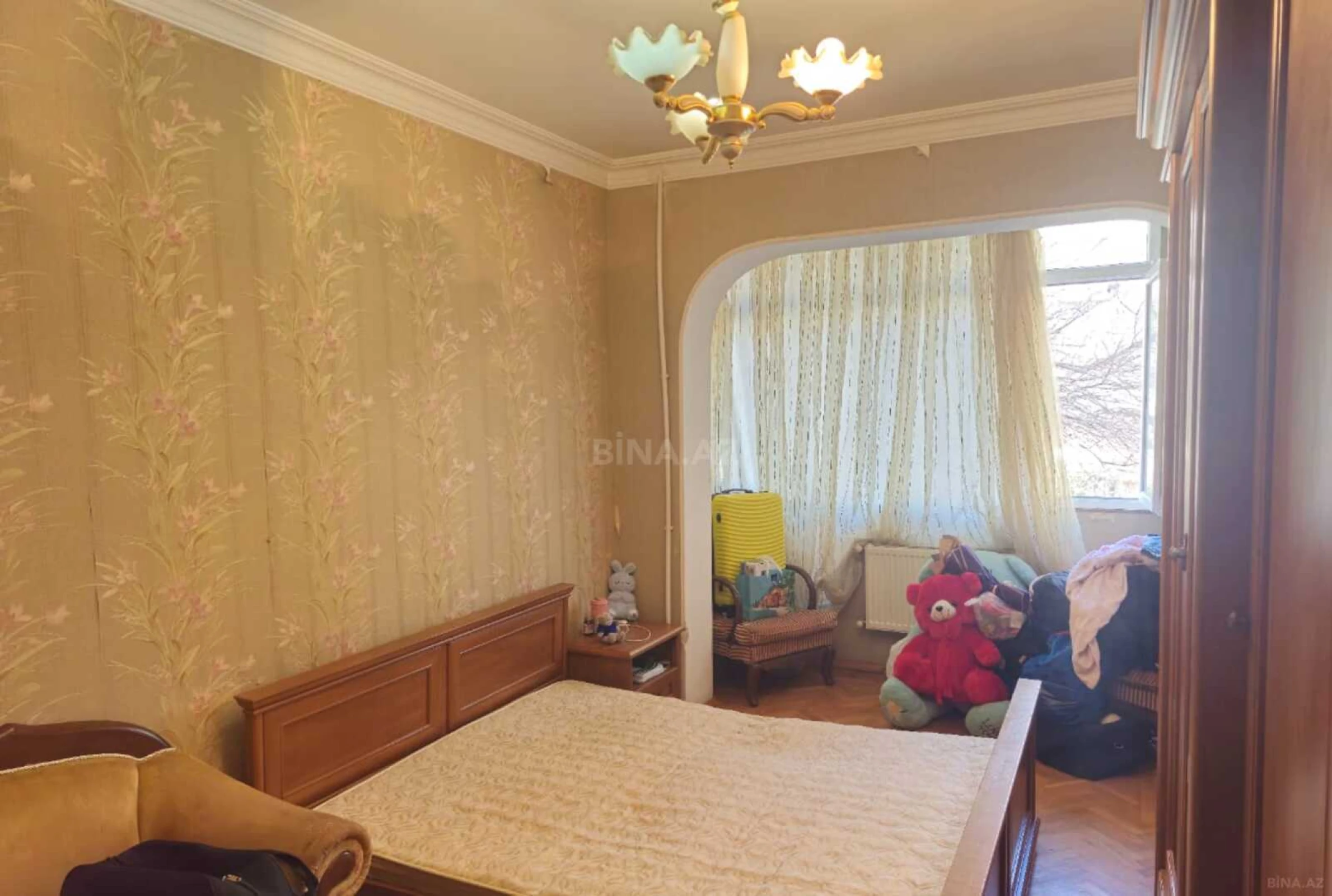 Kirayə verilir 2 otaqlı mənzil 65 m²