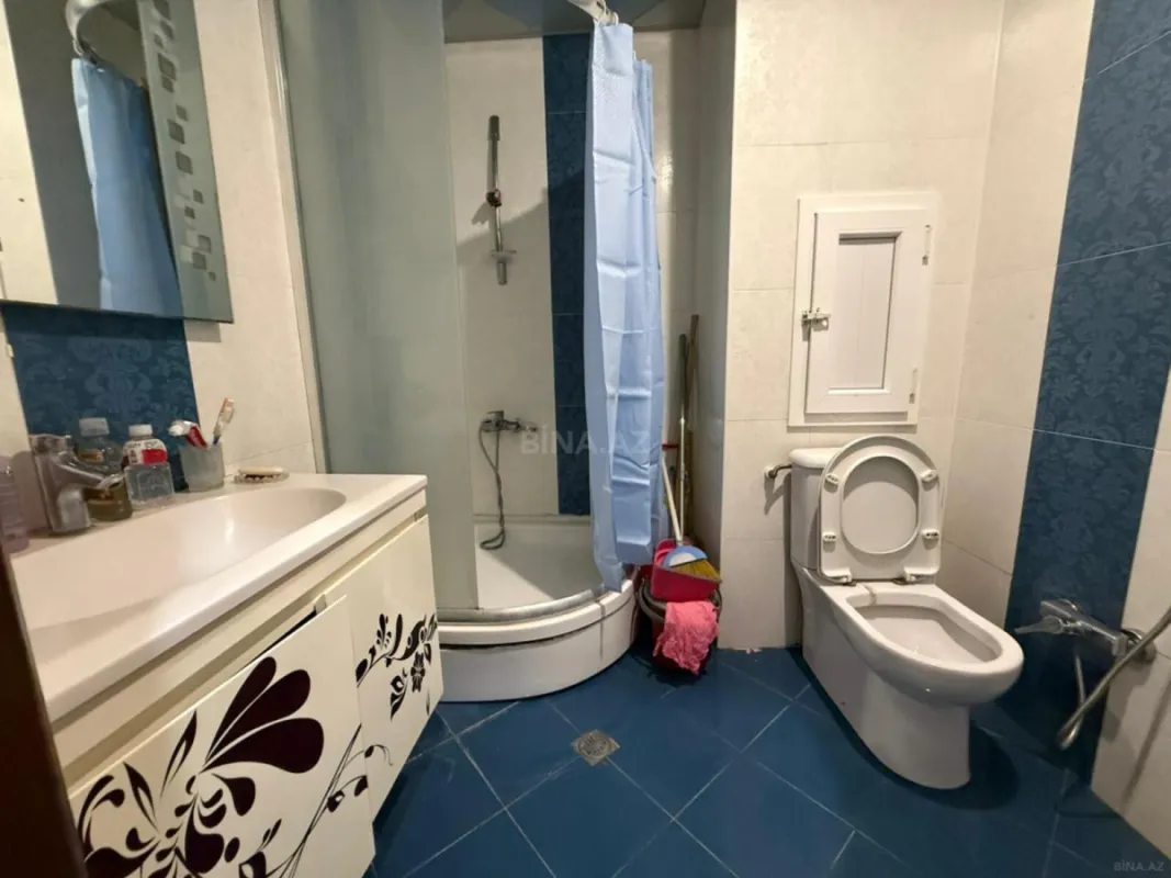 Kirayə verilir 2 otaqlı mənzil 65 m²