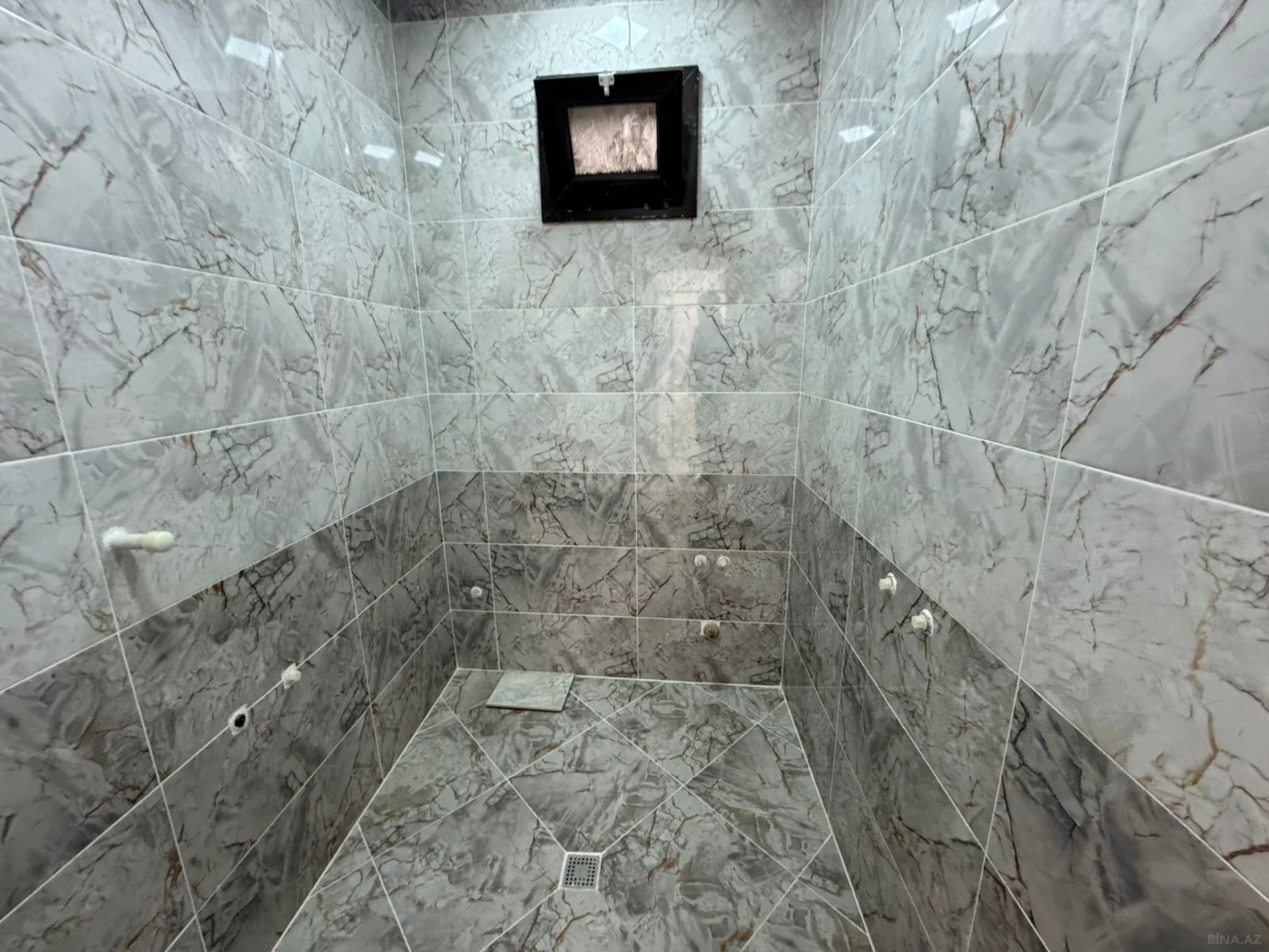 Satılır 2 otaqlı həyət evi 60 m²