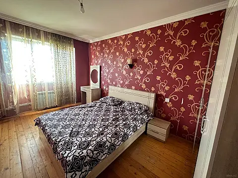 Kirayə verilir 3 otaqlı mənzil 75 m²