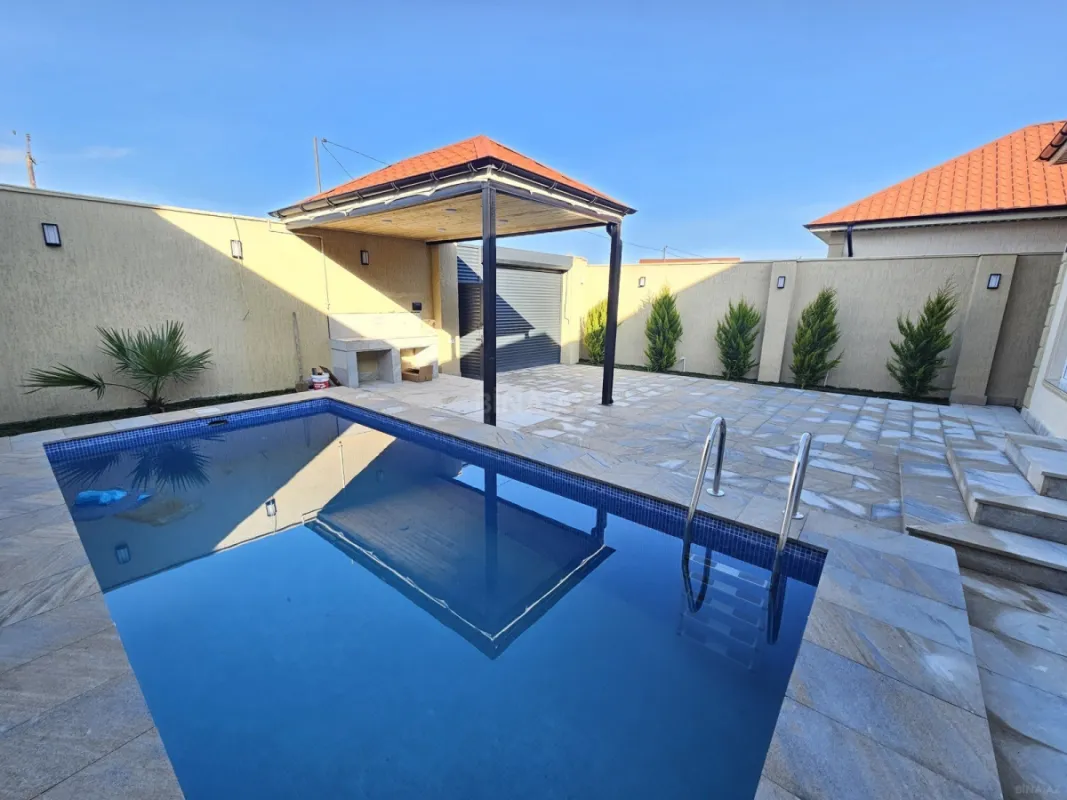 Satılır 4 otaqlı həyət evi 150 m²