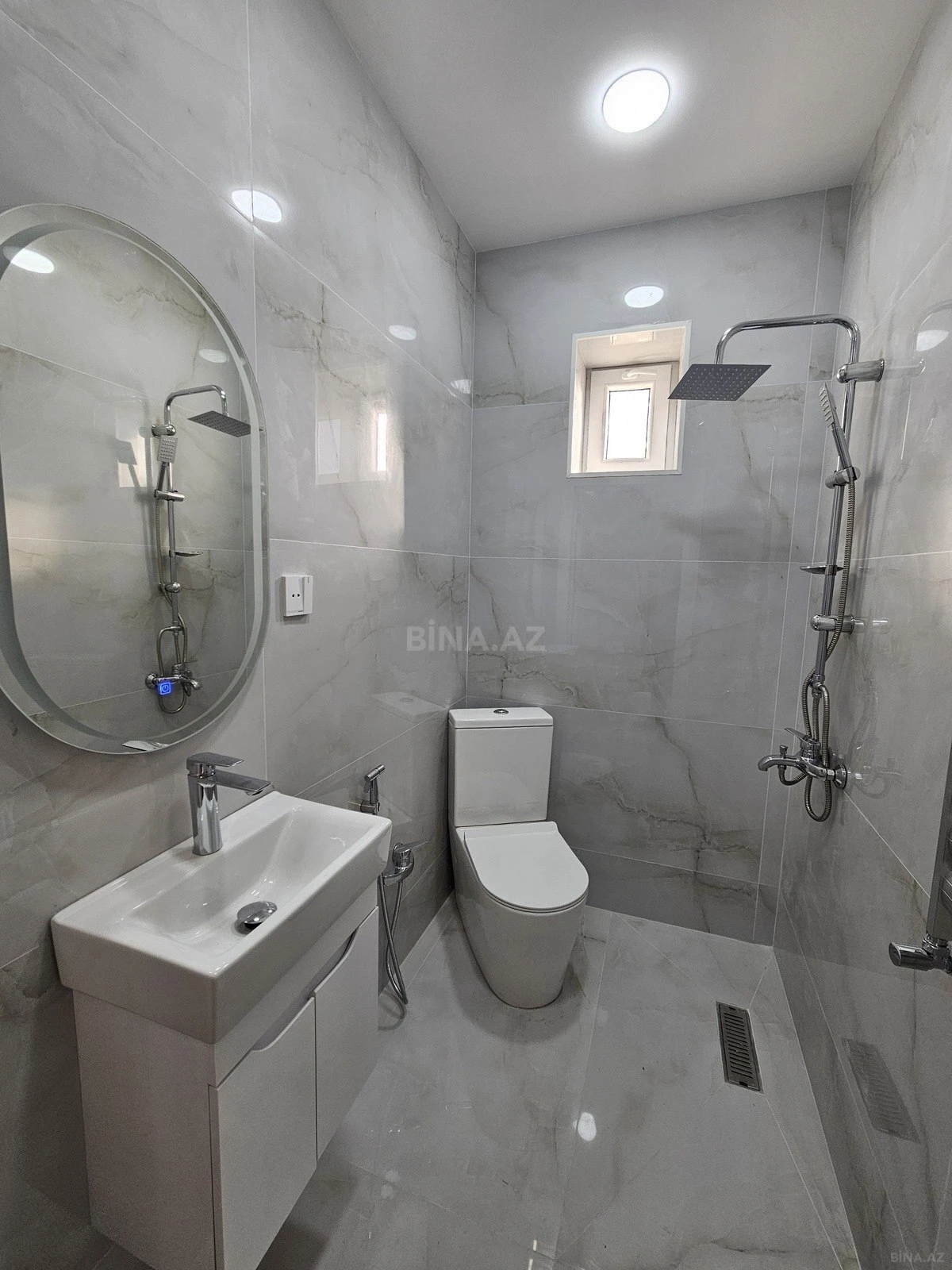Satılır 4 otaqlı həyət evi 150 m²