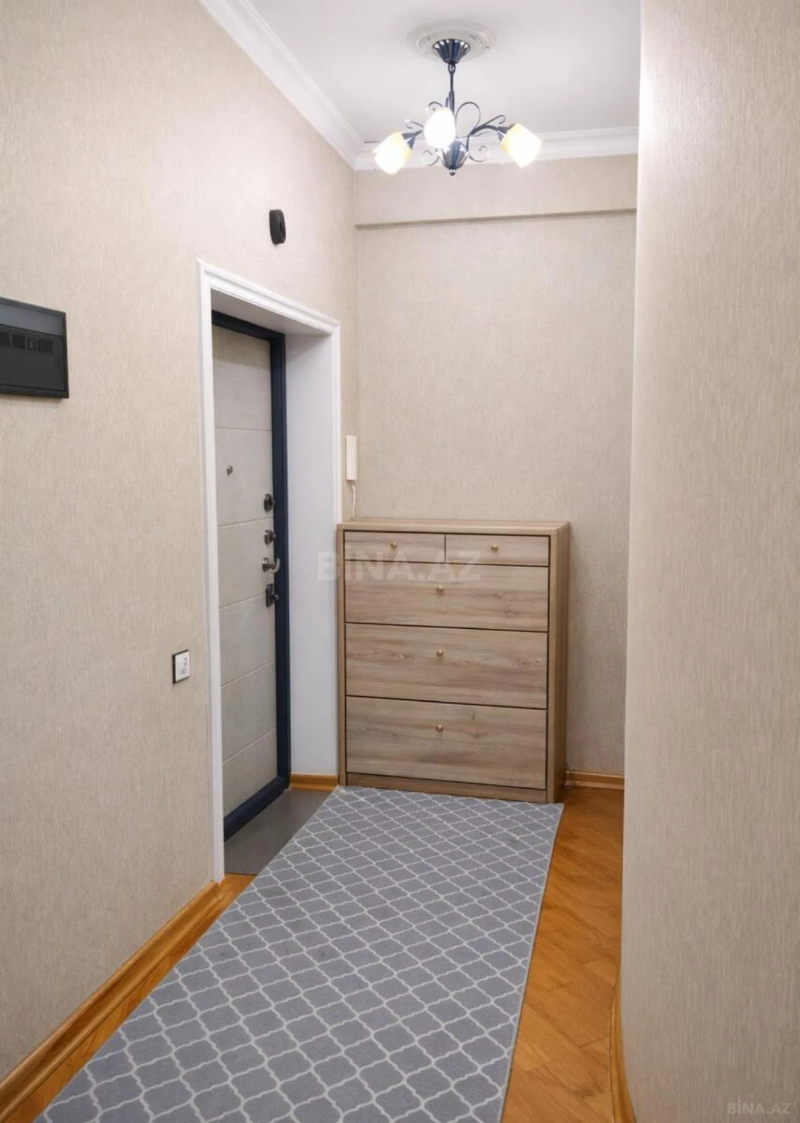 Satılır 2 otaqlı mənzil 55 m²