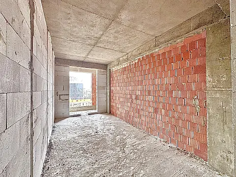 Satılır 3 otaqlı mənzil 156.3 m²