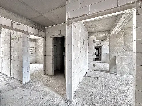 Satılır 3 otaqlı mənzil 156.3 m²