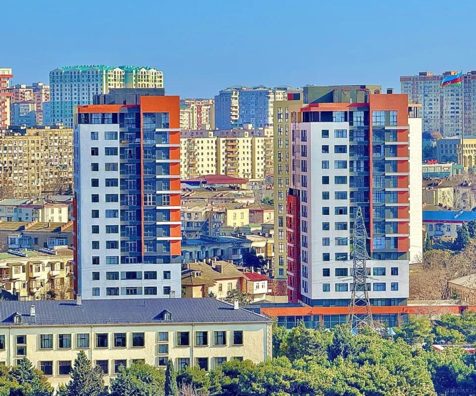 Satılır 2 otaqlı mənzil 84 m²