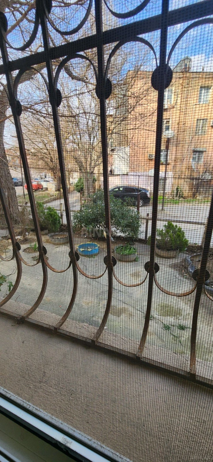 Satılır 1 otaqlı mənzil 28 m²