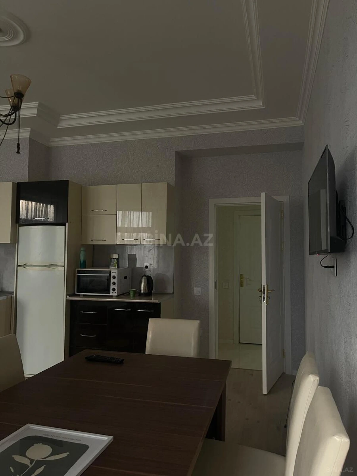 Kirayə verilir 3 otaqlı mənzil 100 m²