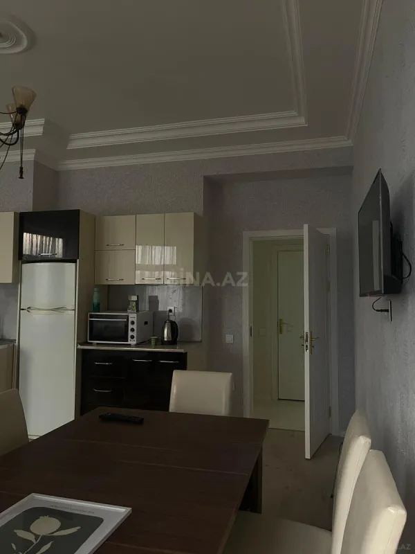 Kirayə verilir 3 otaqlı mənzil 100 m²