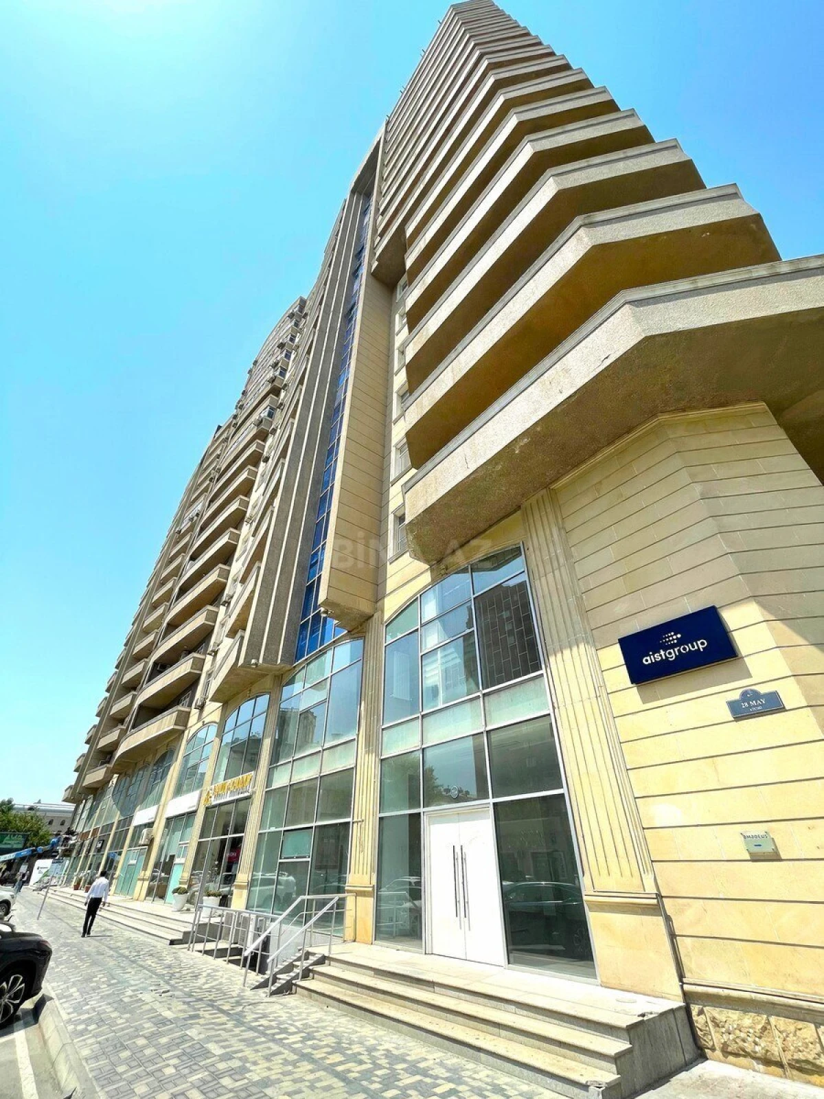 Kirayə verilir obyekt 1600 m²