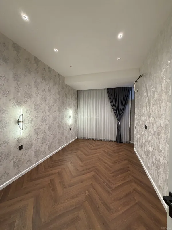 Satılır 3 otaqlı mənzil 97 m²