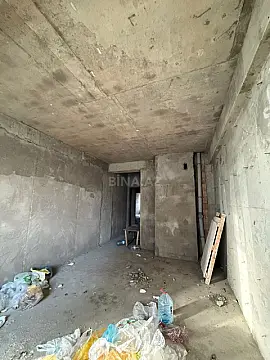Satılır 2 otaqlı mənzil 75 m²