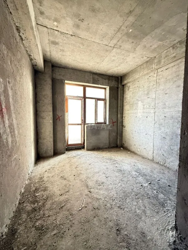 Satılır 2 otaqlı mənzil 75 m²