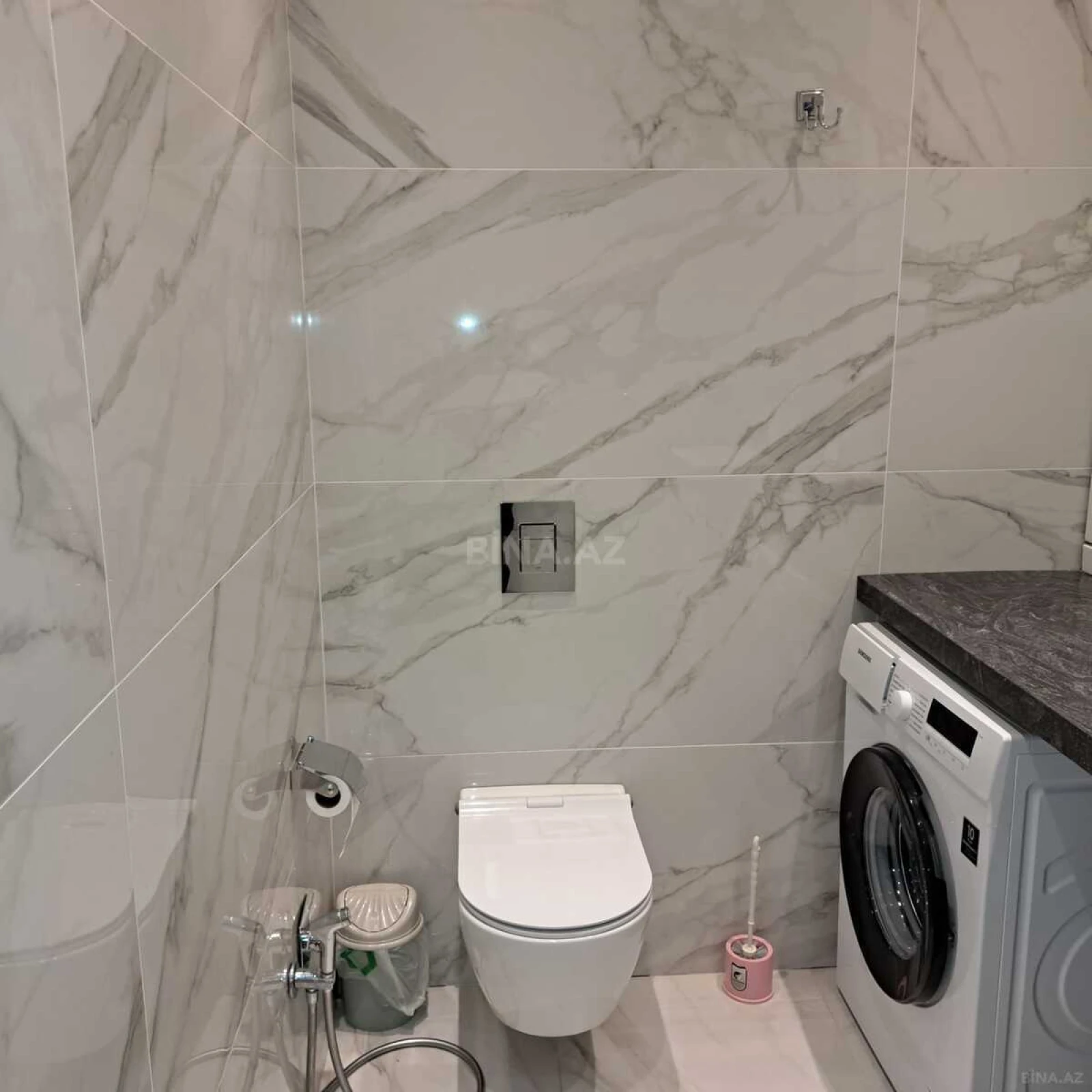 Kirayə verilir 3 otaqlı mənzil 125 m²