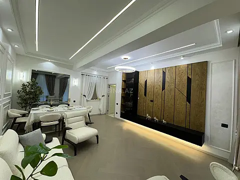 Satılır 3 otaqlı mənzil 103 m²