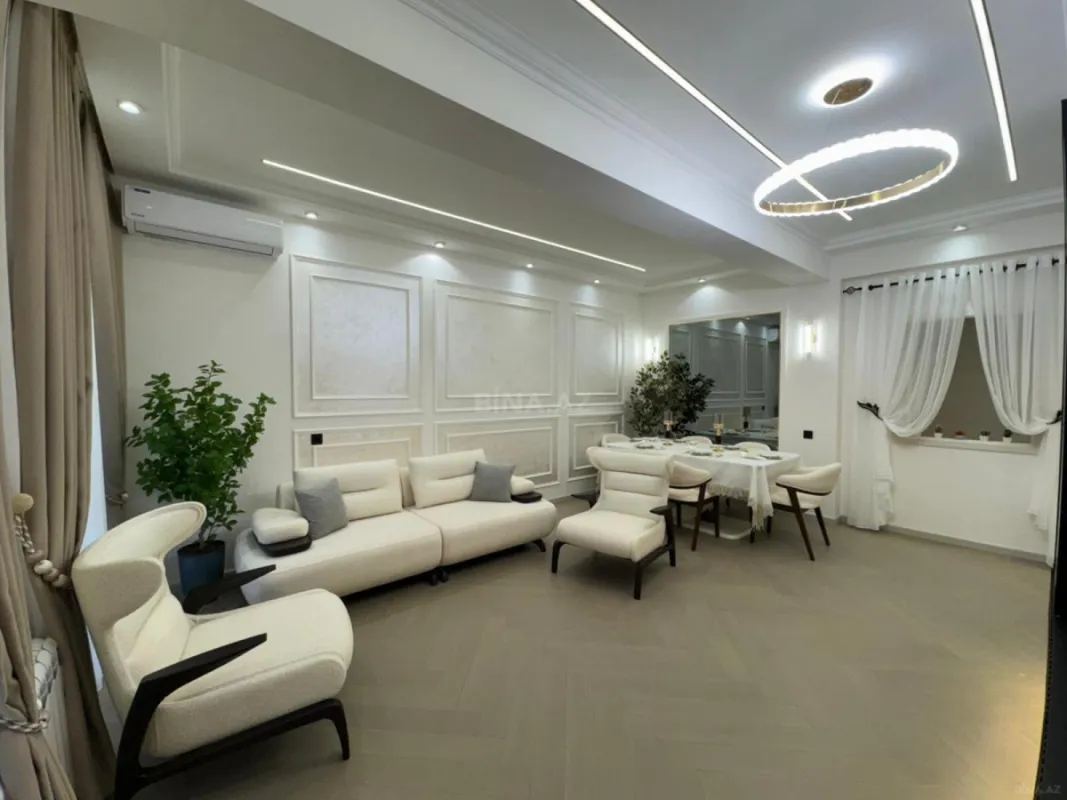 Satılır 3 otaqlı mənzil 103 m²