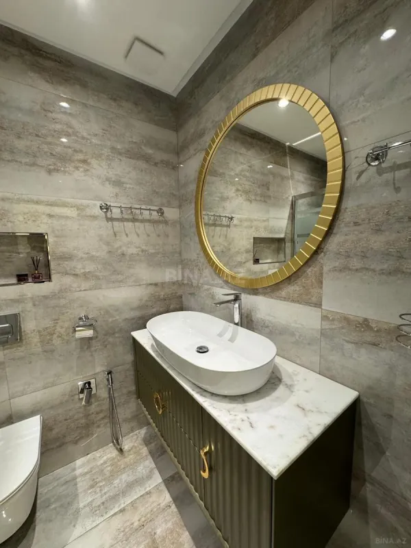 Satılır 3 otaqlı mənzil 103 m²