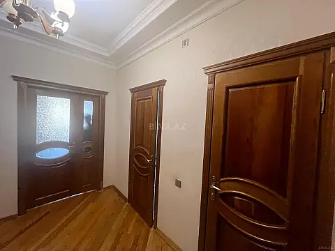 Satılır 3 otaqlı mənzil 124 m²