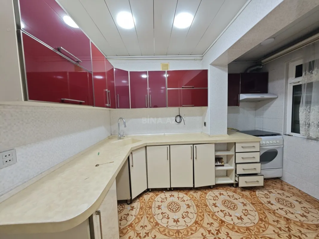 Satılır 3 otaqlı mənzil 80 m²