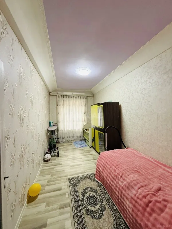 Satılır 3 otaqlı mənzil 70 m²