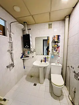 Satılır 3 otaqlı mənzil 70 m²