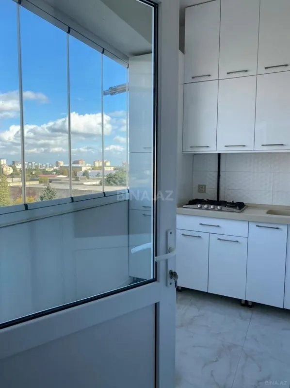 Satılır 3 otaqlı mənzil 110 m²