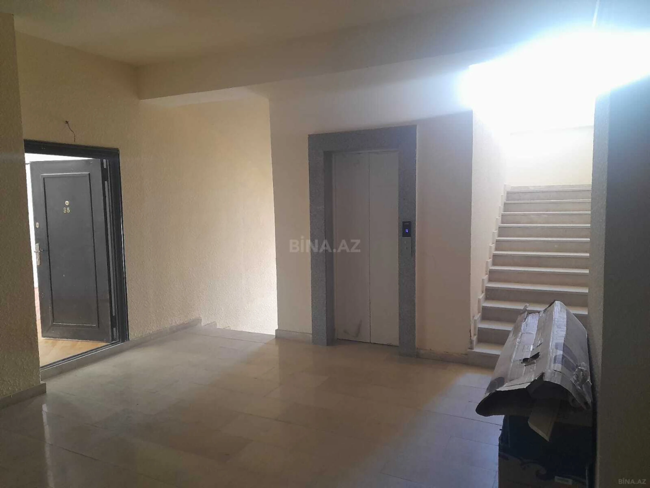 Satılır 2 otaqlı mənzil 60 m²