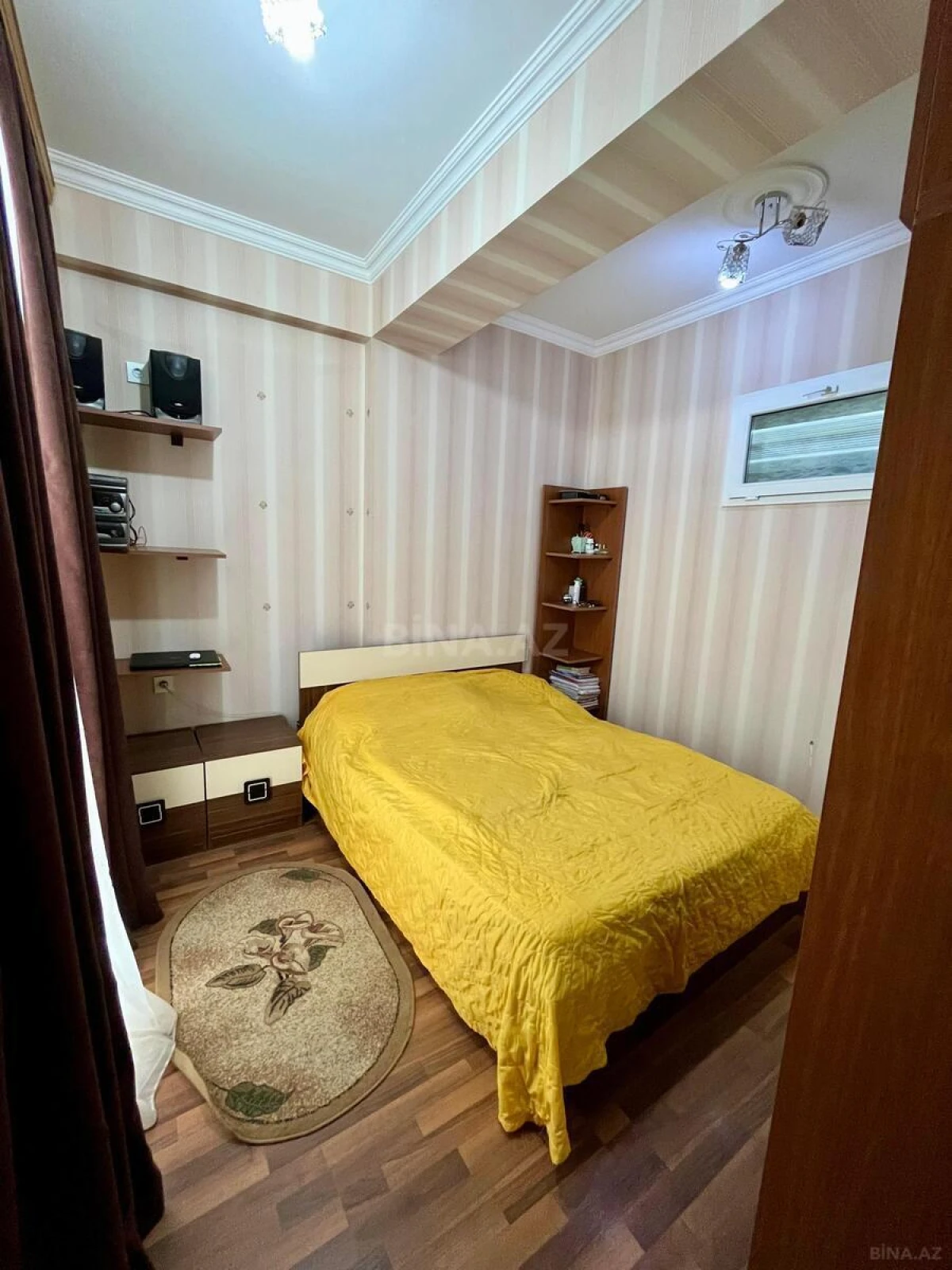 Satılır 2 otaqlı mənzil 90.7 m²