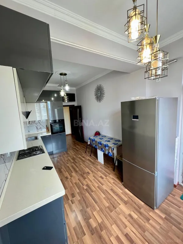 Satılır 2 otaqlı mənzil 90.7 m²