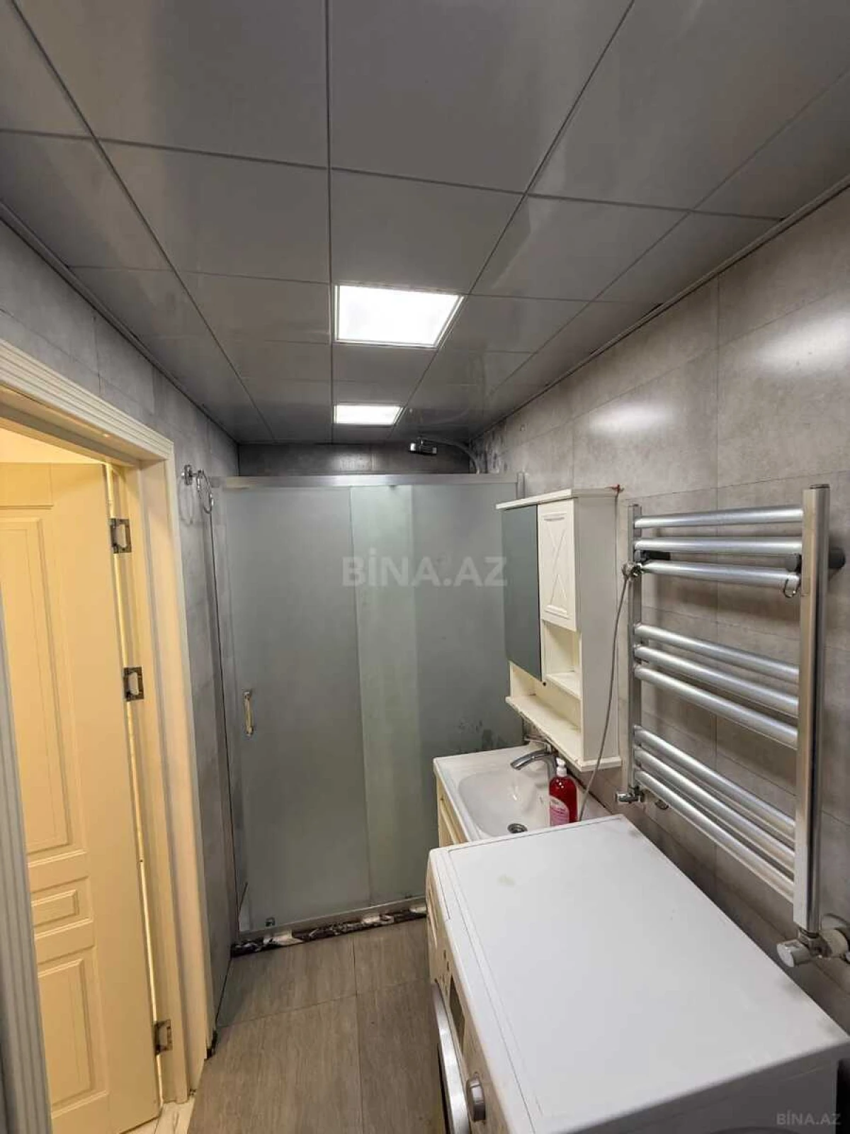 Satılır 2 otaqlı mənzil 65 m²