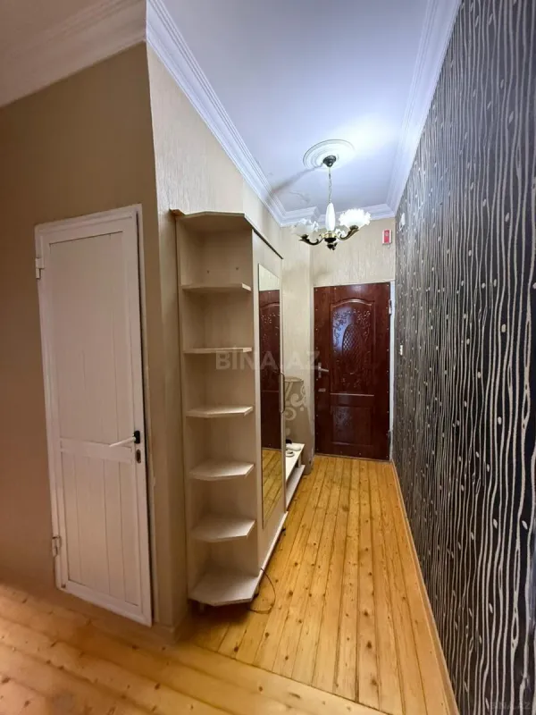 Satılır 2 otaqlı mənzil 45 m²