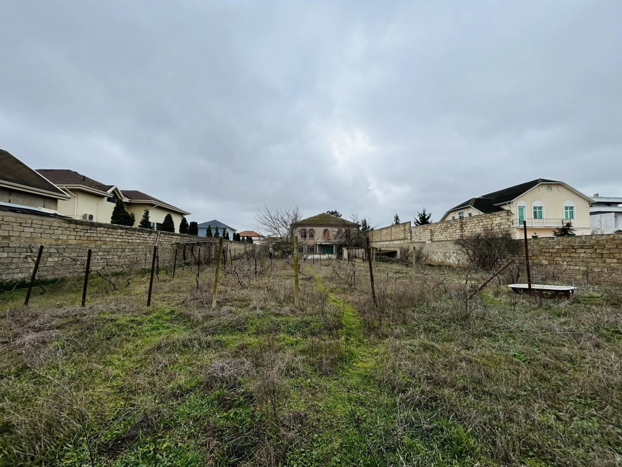 Satılır torpaq sahəsi 24 m²