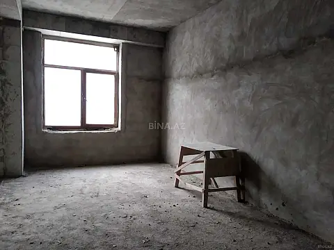 Satılır 3 otaqlı mənzil 145 m²