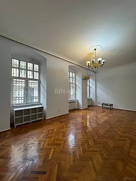 Kirayə verilir 4 otaqlı ofis 110 m² — Bakı, Sahil qəs. 4 otaq 110.00 m²