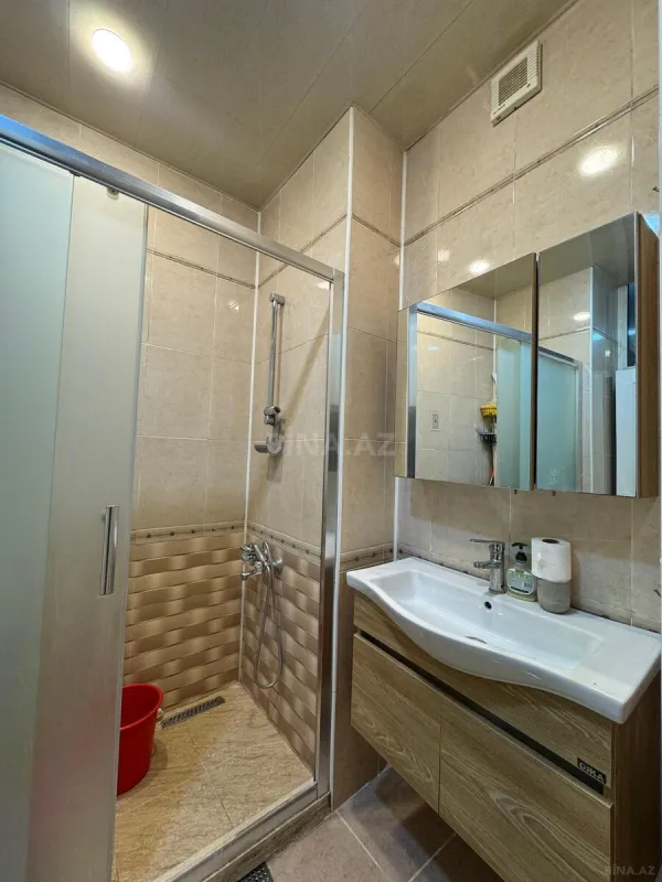 Kirayə verilir 4 otaqlı ofis 110 m²