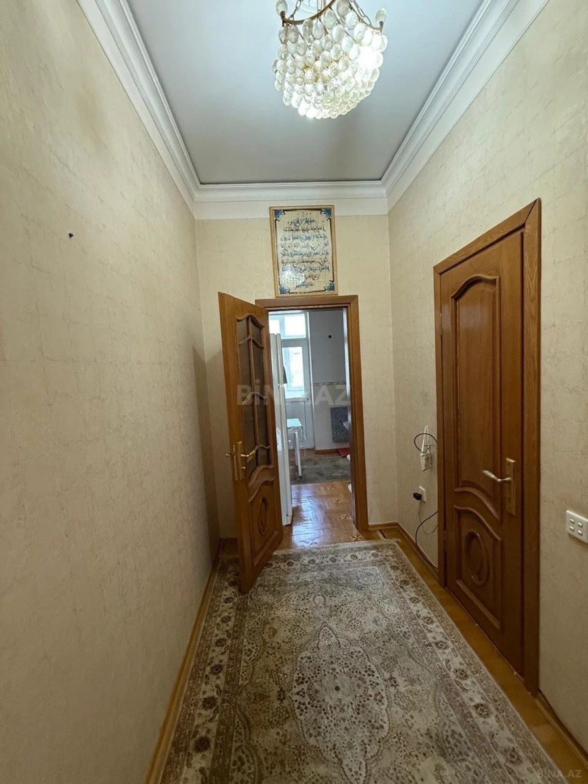 Kirayə verilir 2 otaqlı mənzil 75 m²
