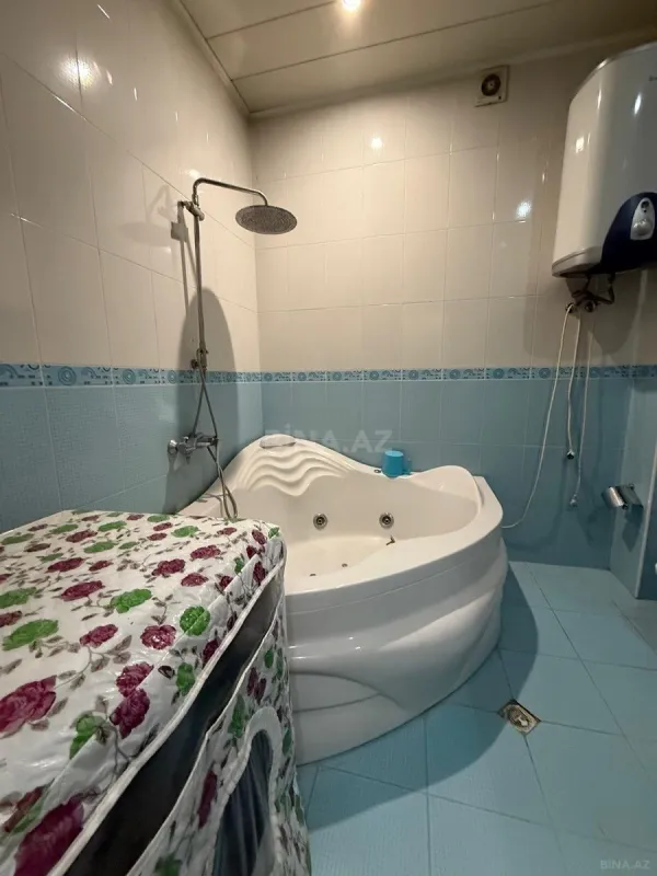 Kirayə verilir 2 otaqlı mənzil 75 m²