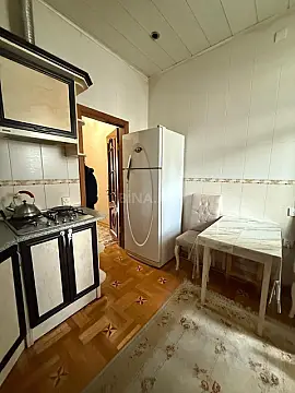 Kirayə verilir 2 otaqlı mənzil 75 m²