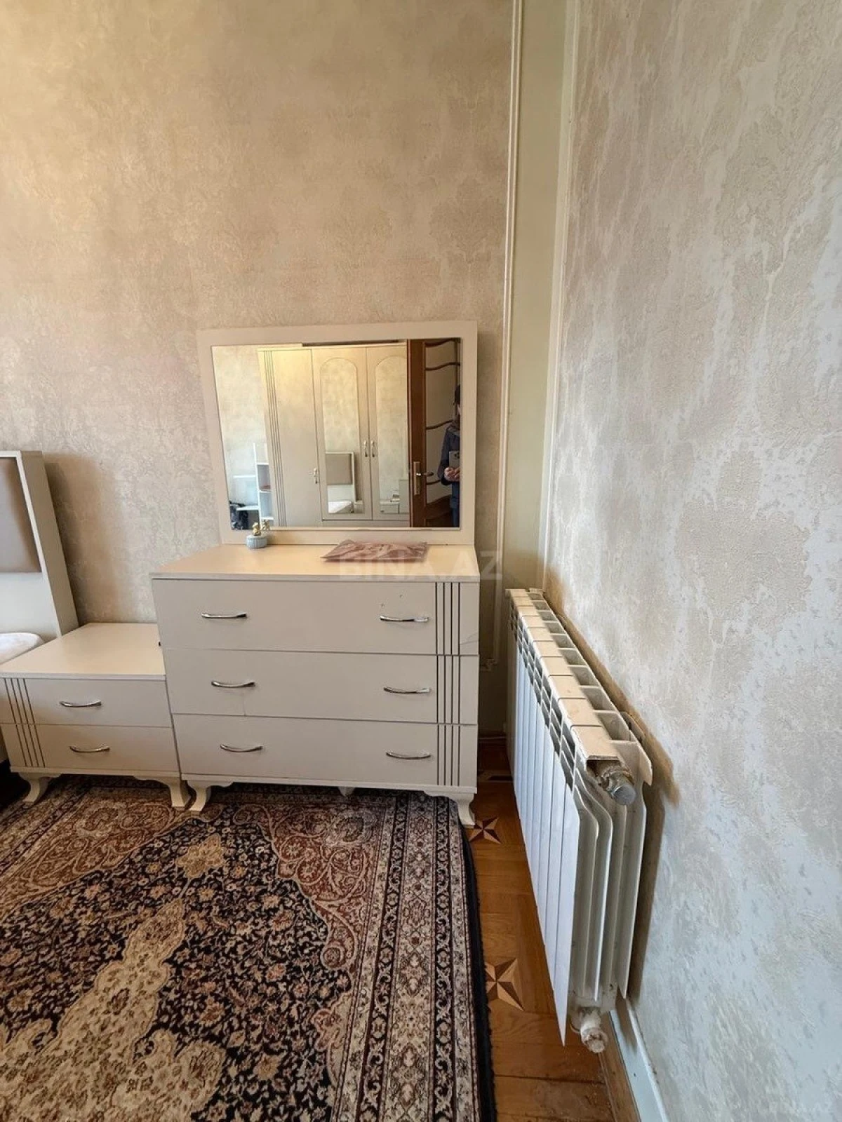 Kirayə verilir 2 otaqlı mənzil 75 m²