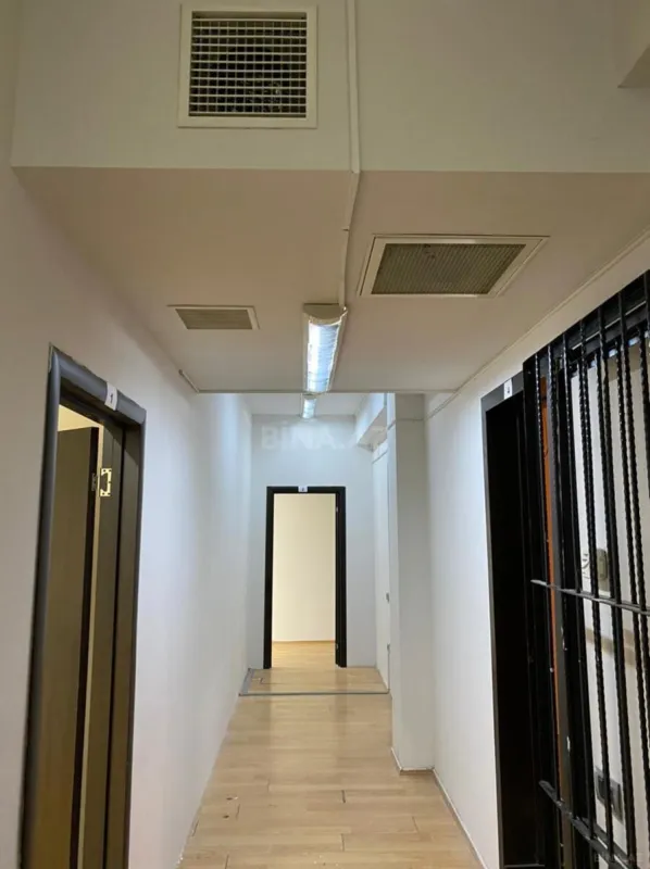 Satılır obyekt 550 m²