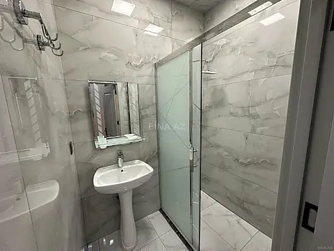 Kirayə verilir 2 otaqlı mənzil 65 m²