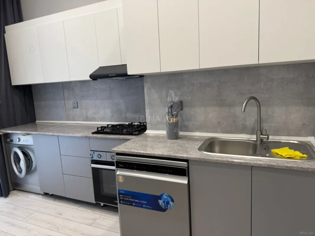 Kirayə verilir 2 otaqlı mənzil 60 m²