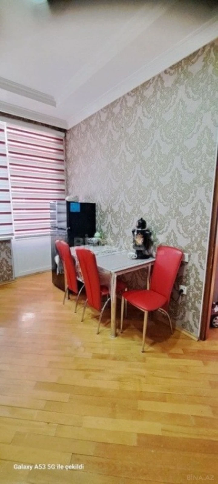 Kirayə verilir 2 otaqlı mənzil 75 m²