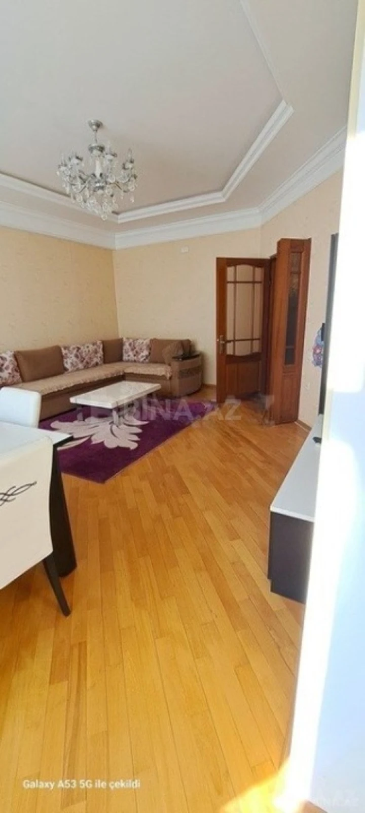 Kirayə verilir 2 otaqlı mənzil 75 m²