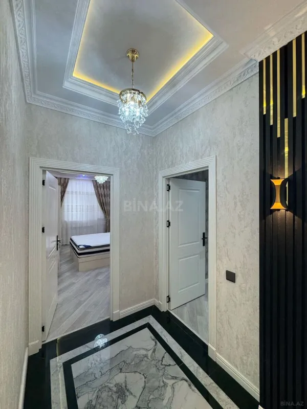 Kirayə verilir 4 otaqlı mənzil 180 m²