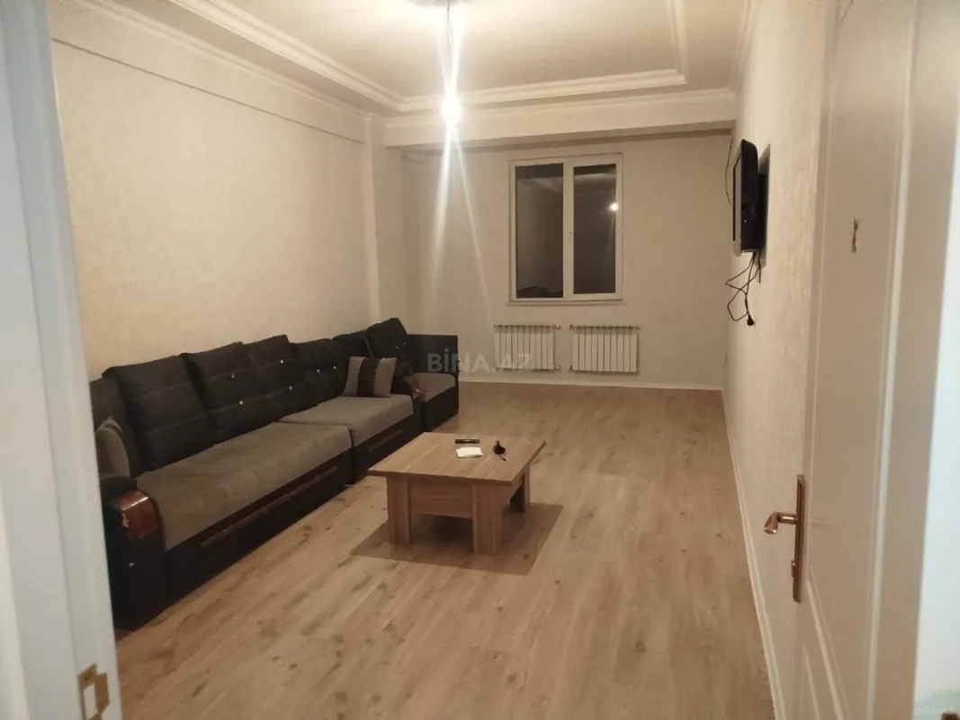 Kirayə verilir 2 otaqlı mənzil 60 m²