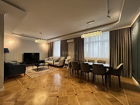 Satılır 3 otaqlı mənzil 140 m² — Bakı 3 otaq 140.00 m²