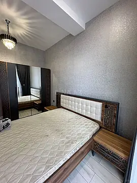 Kirayə verilir 2 otaqlı mənzil 70 m²