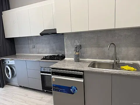 Kirayə verilir 2 otaqlı mənzil 70 m²