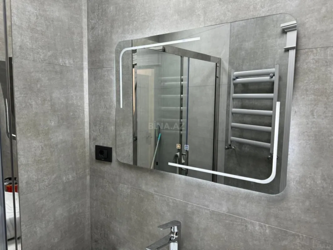 Satılır 3 otaqlı mənzil 112 m²